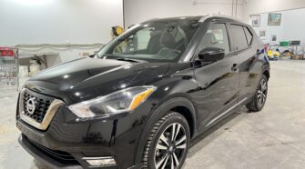 2019 NISSAN KICKS S